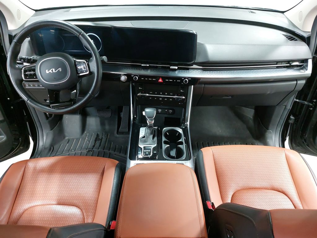 2024 KIA CARNIVAL - Image 9