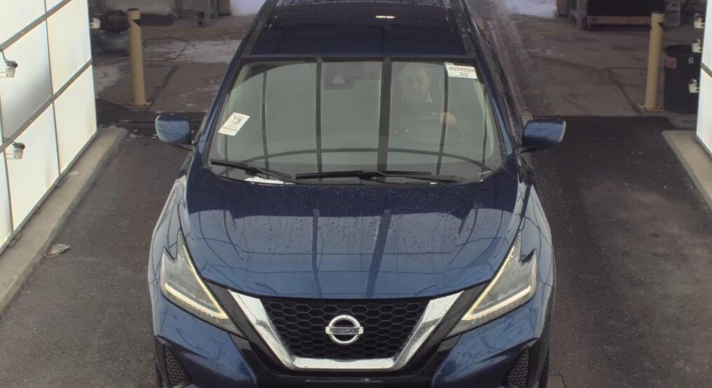 2022 Nissan Murano S photo 2
