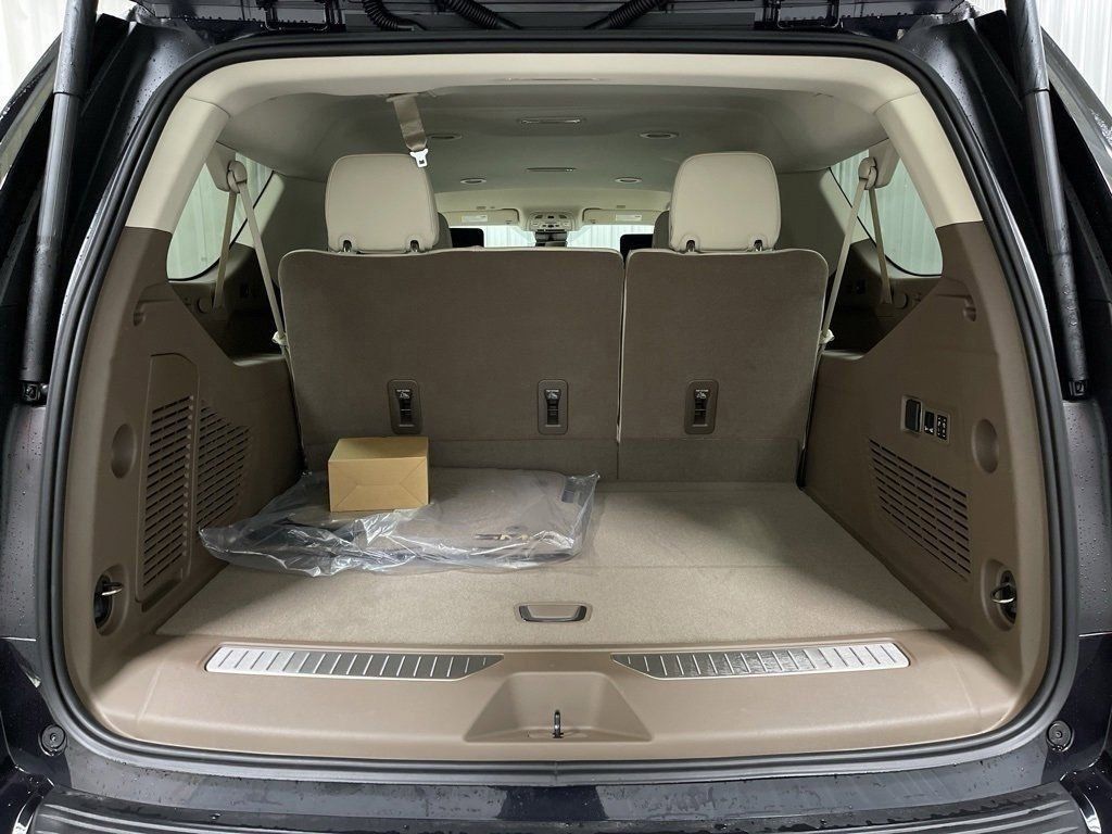 2024 GMC YUKON XL - Image 28