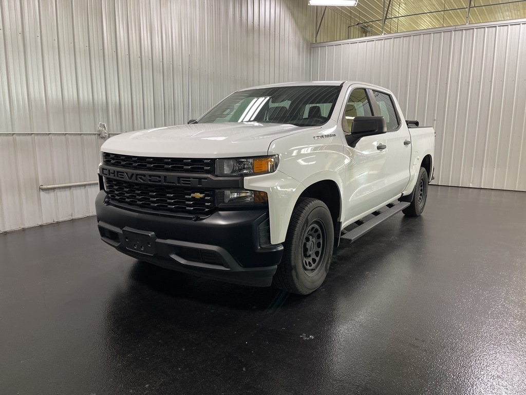 Used 2019 Chevrolet Silverado 1500 Work Truck with VIN 1GCPWAEH5KZ335979 for sale in Holland, MI