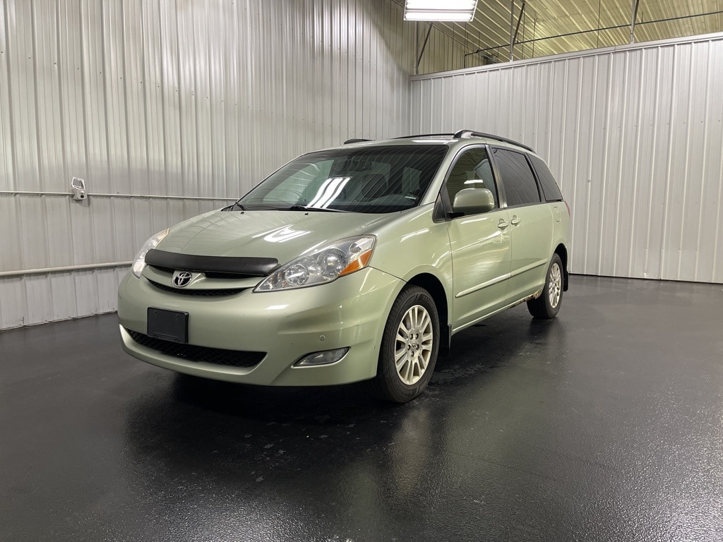 Used 2010 Toyota Sienna XLE with VIN 5TDDK4CC4AS031954 for sale in Holland, MI