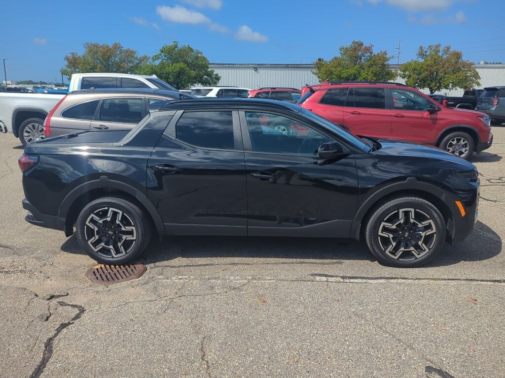 Certified 2025 Hyundai Santa Cruz Limited Truck