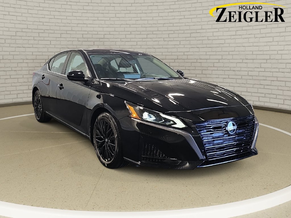 New 2026 Nissan Altima SV Sedan