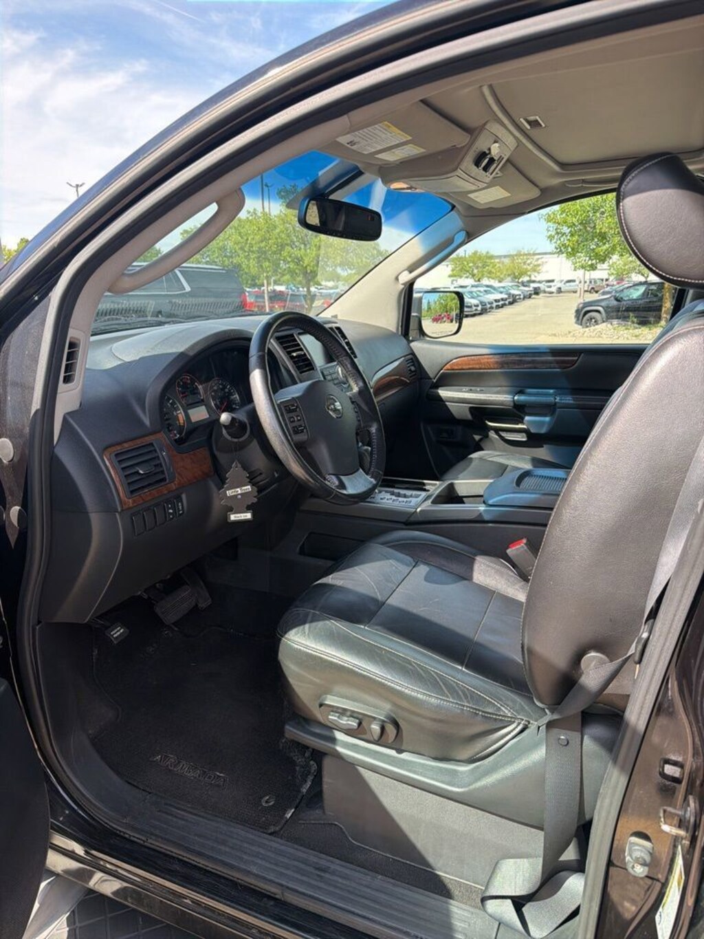 Used 2010 Nissan Armada Titanium SUV