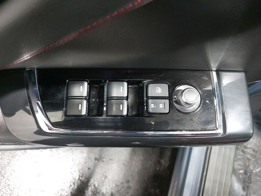 2023 MAZDA CX-9 - Image 31