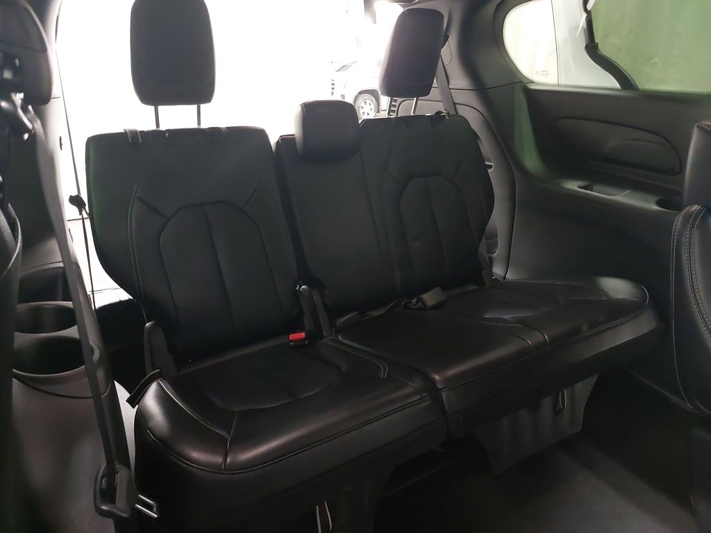 2025 CHRYSLER PACIFICA - Image 12