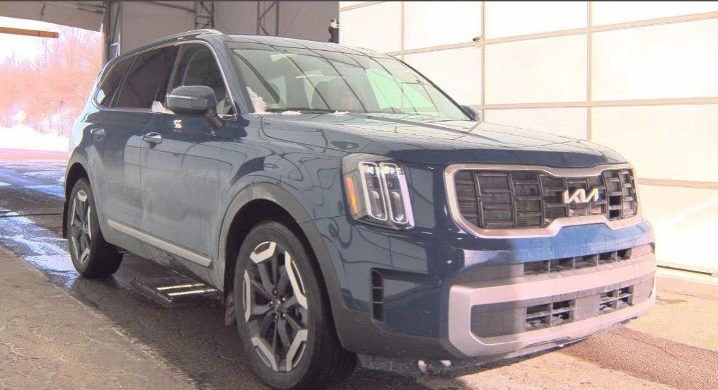 2023 KIA TELLURIDE - Image 4
