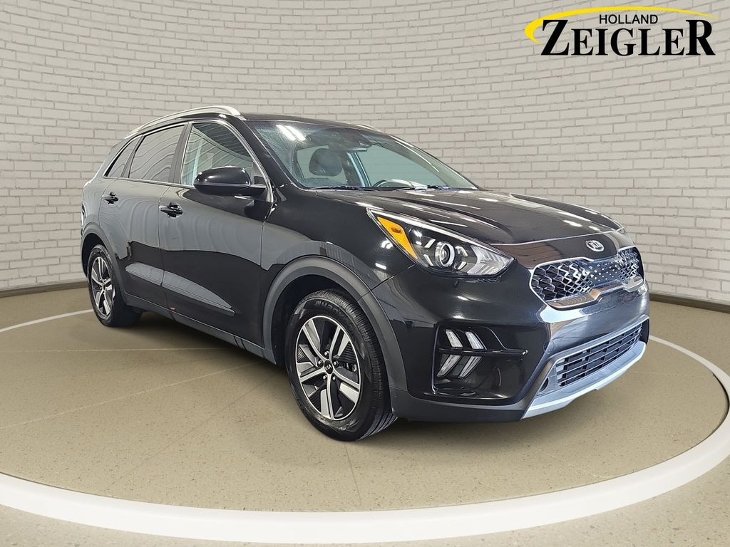 Used 2021 Kia Niro LXS SUV