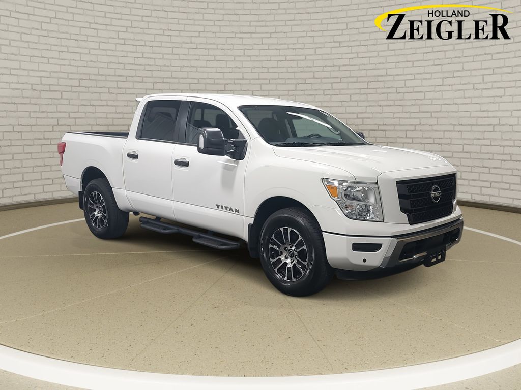 2024 NISSAN TITAN - Image 3