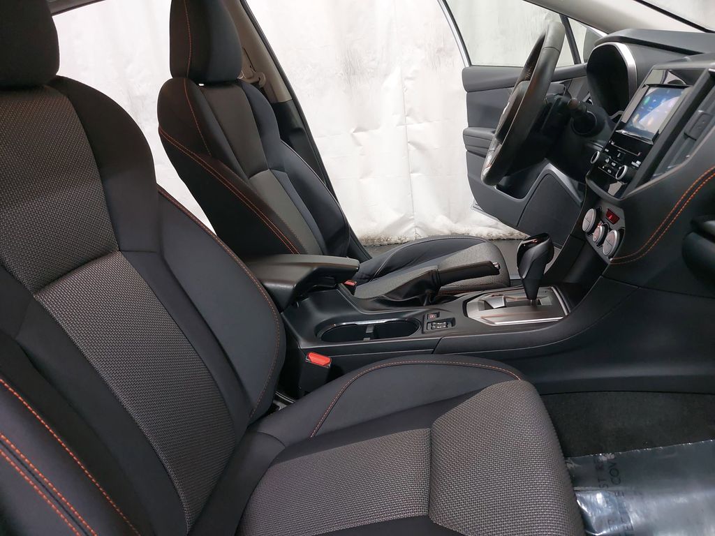 2022 SUBARU CROSSTREK - Image 10