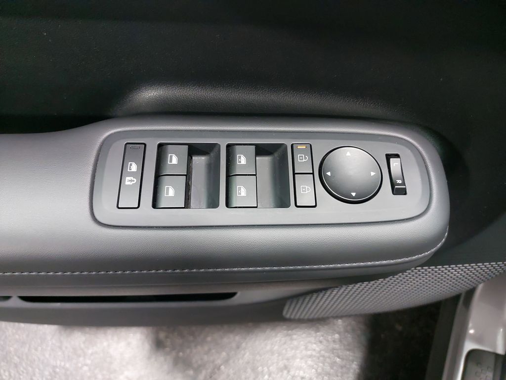 2025 HYUNDAI SANTA FE - Image 30