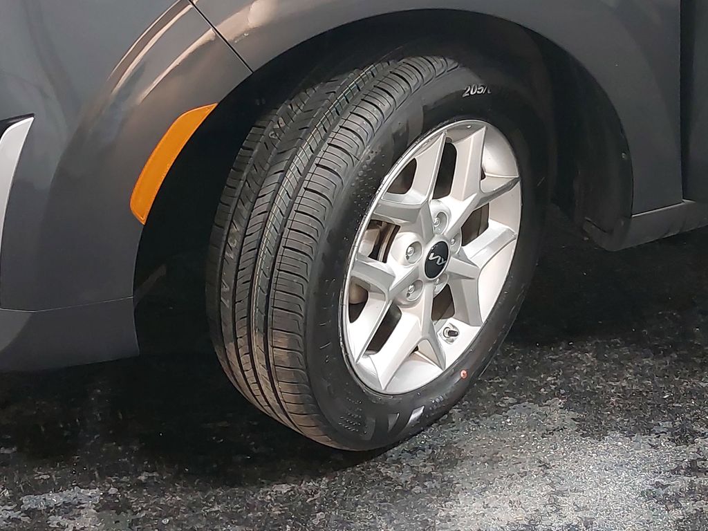 2024 KIA SOUL - Image 31