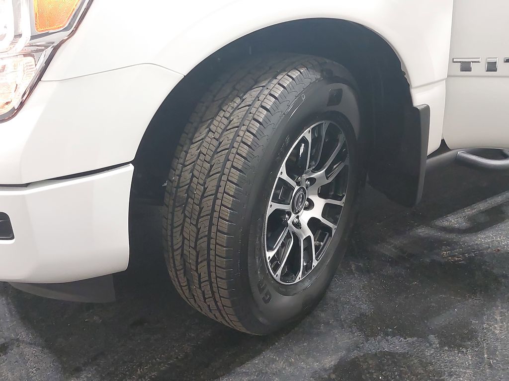 2024 NISSAN TITAN - Image 31