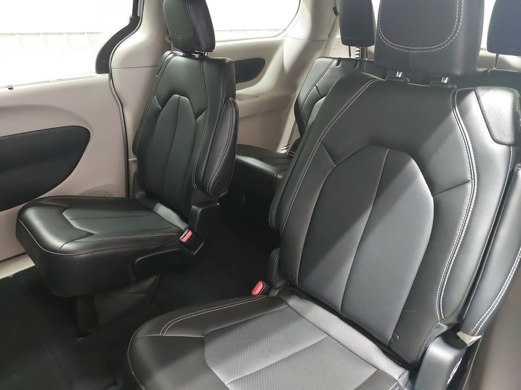 2024 CHRYSLER PACIFICA - Image 16