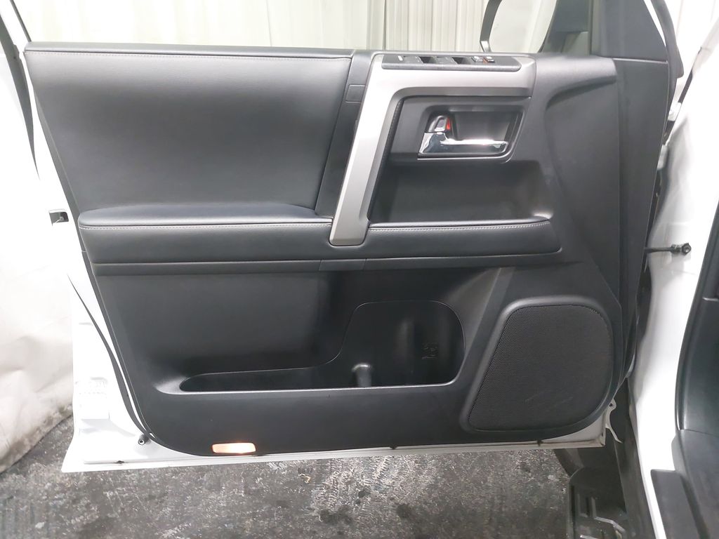 2024 TOYOTA 4RUNNER - Image 26