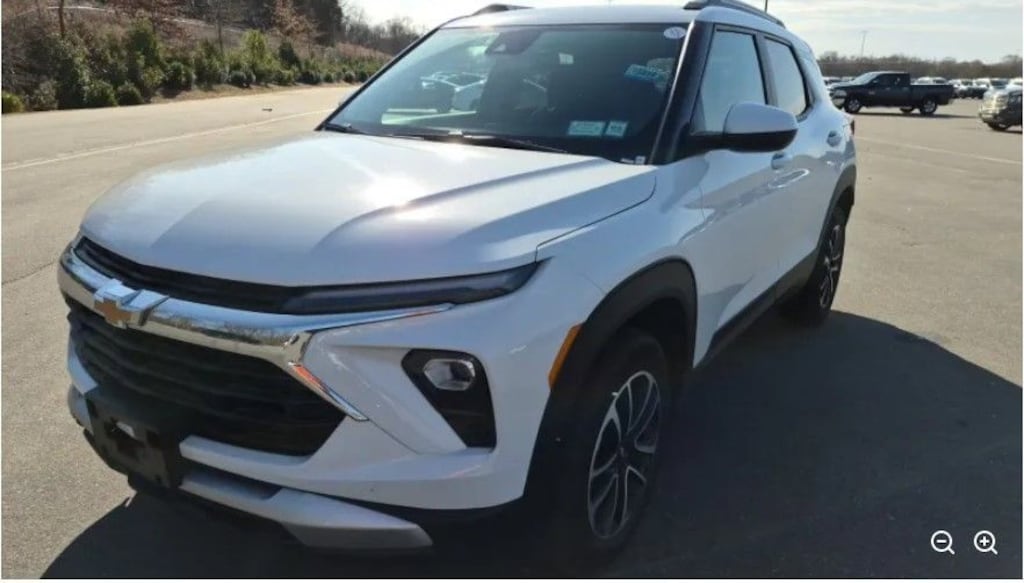 Used 2025 Chevrolet Trailblazer LT SUV