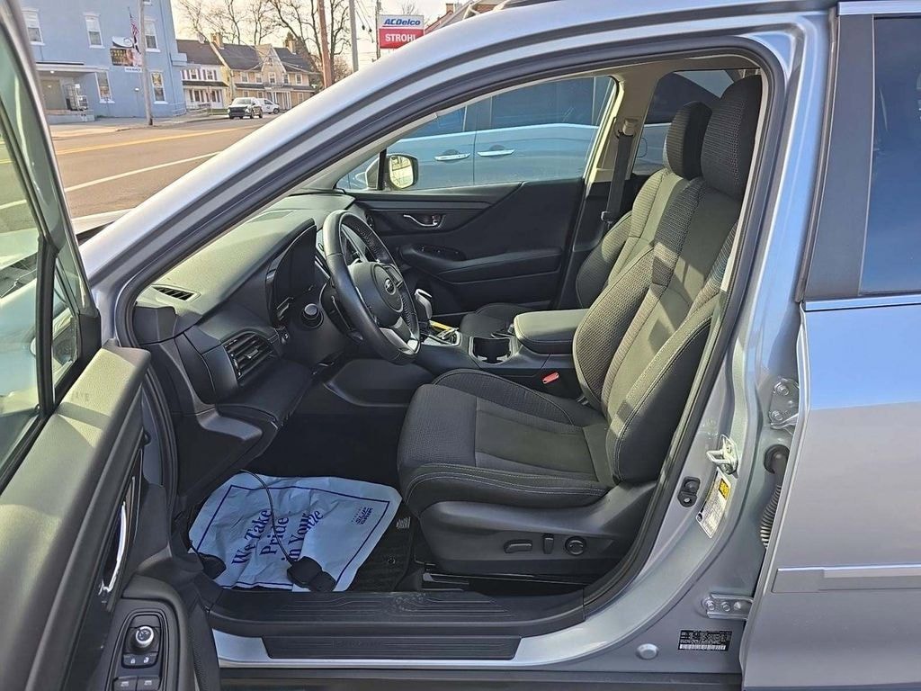 Used 2022 Subaru Outback Premium SUV