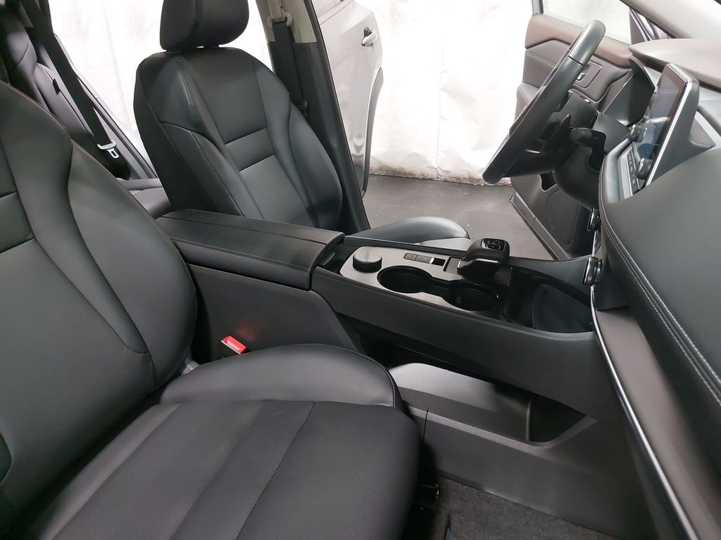 2023 NISSAN ROGUE - Image 10