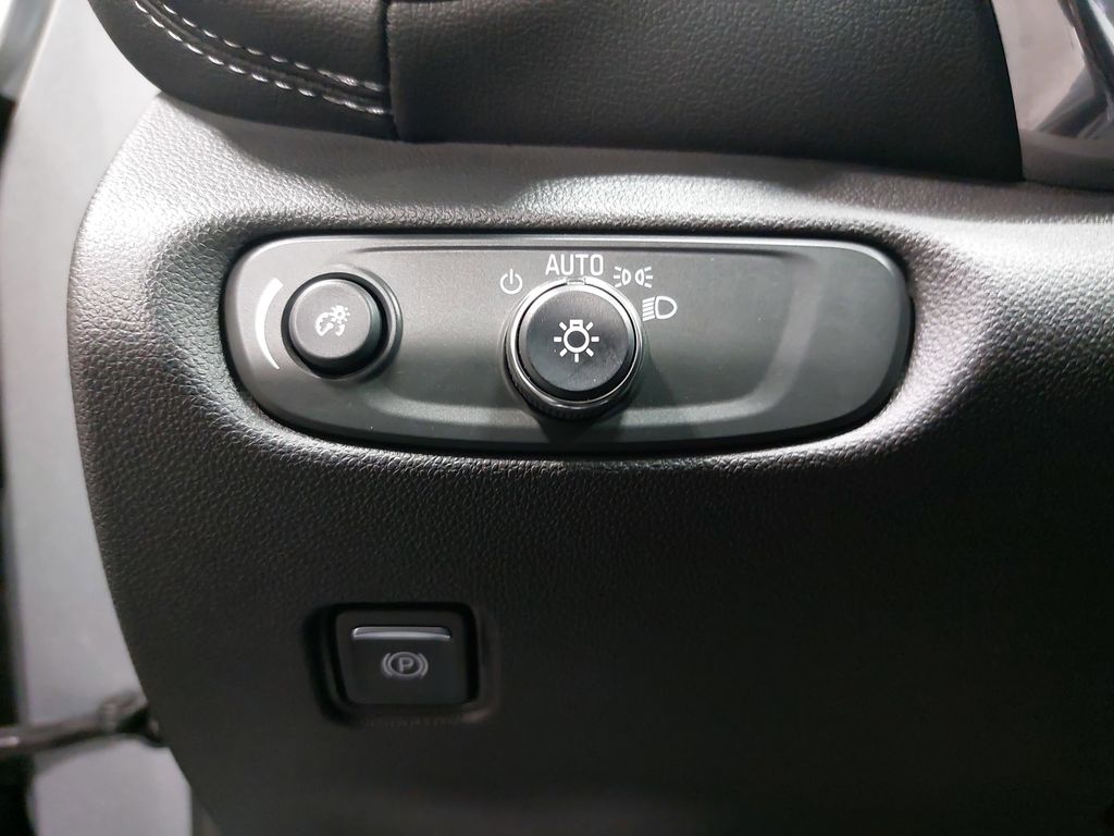 2023 CHEVROLET BLAZER - Image 27