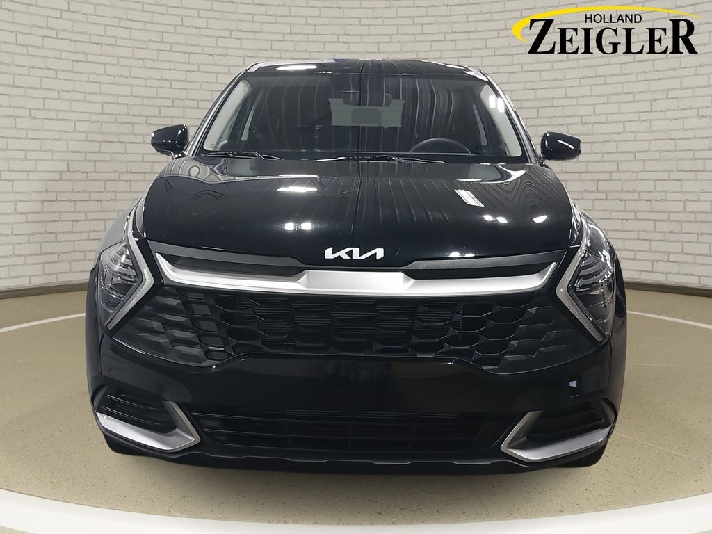 Certified 2025 Kia Sportage LX SUV