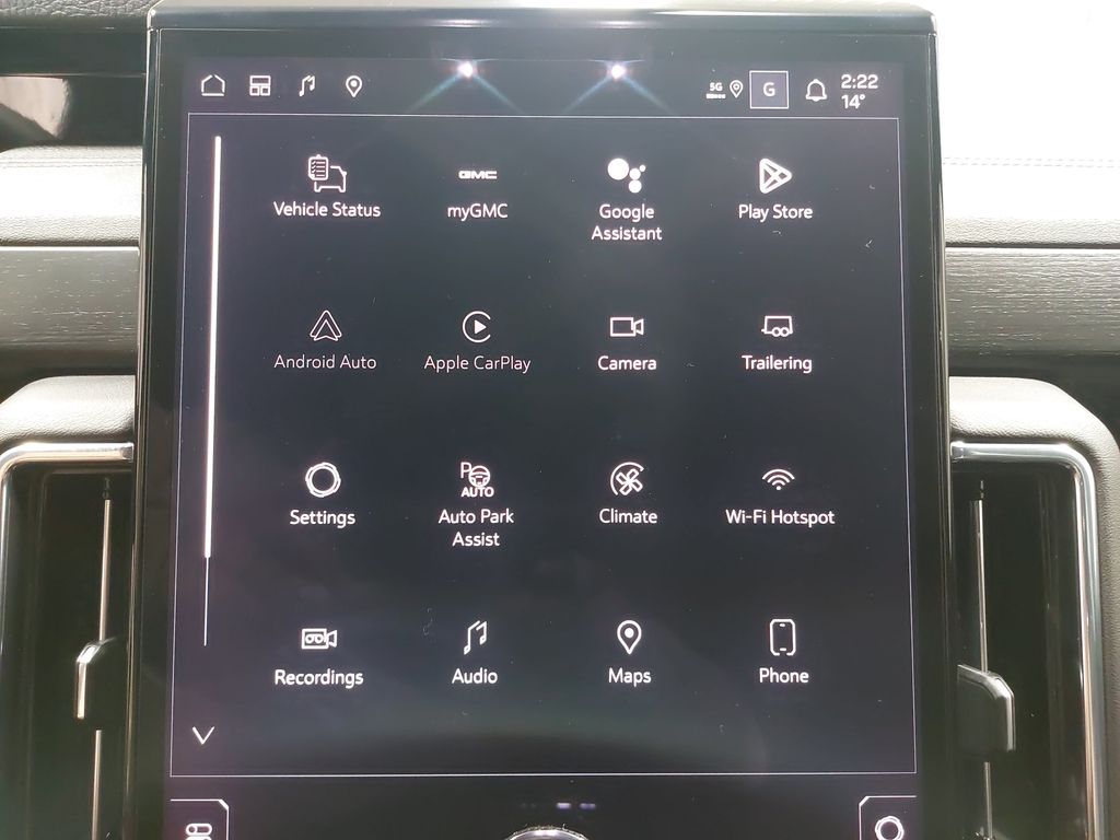 2026 GMC Yukon Denali - Photo 25