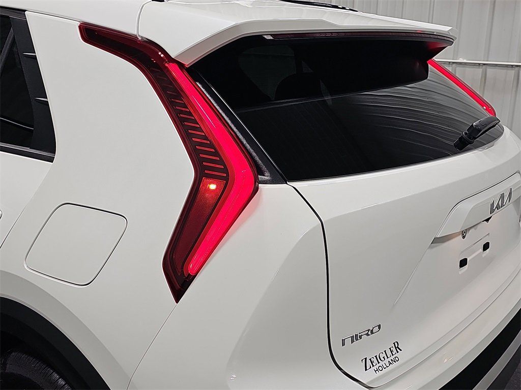 2024 KIA NIRO - Image 33