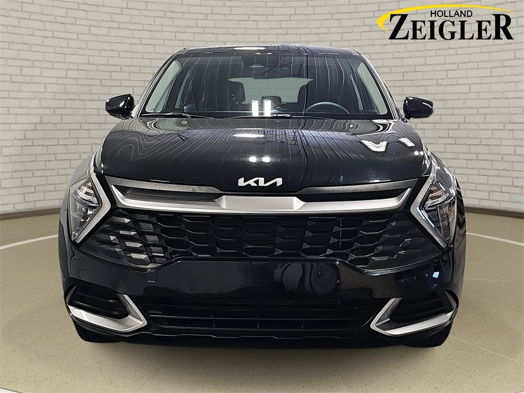 Used 2023 Kia Sportage LX with VIN KNDPUCAF4P7158155 for sale in Holland, MI