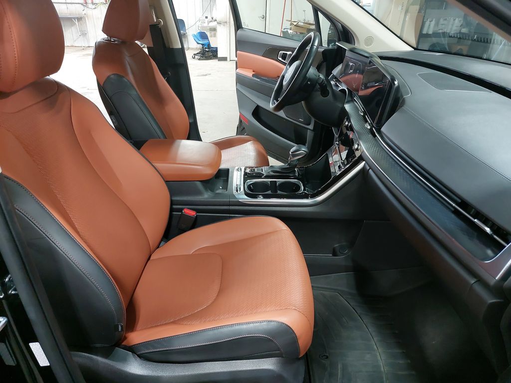 2024 KIA CARNIVAL - Image 10