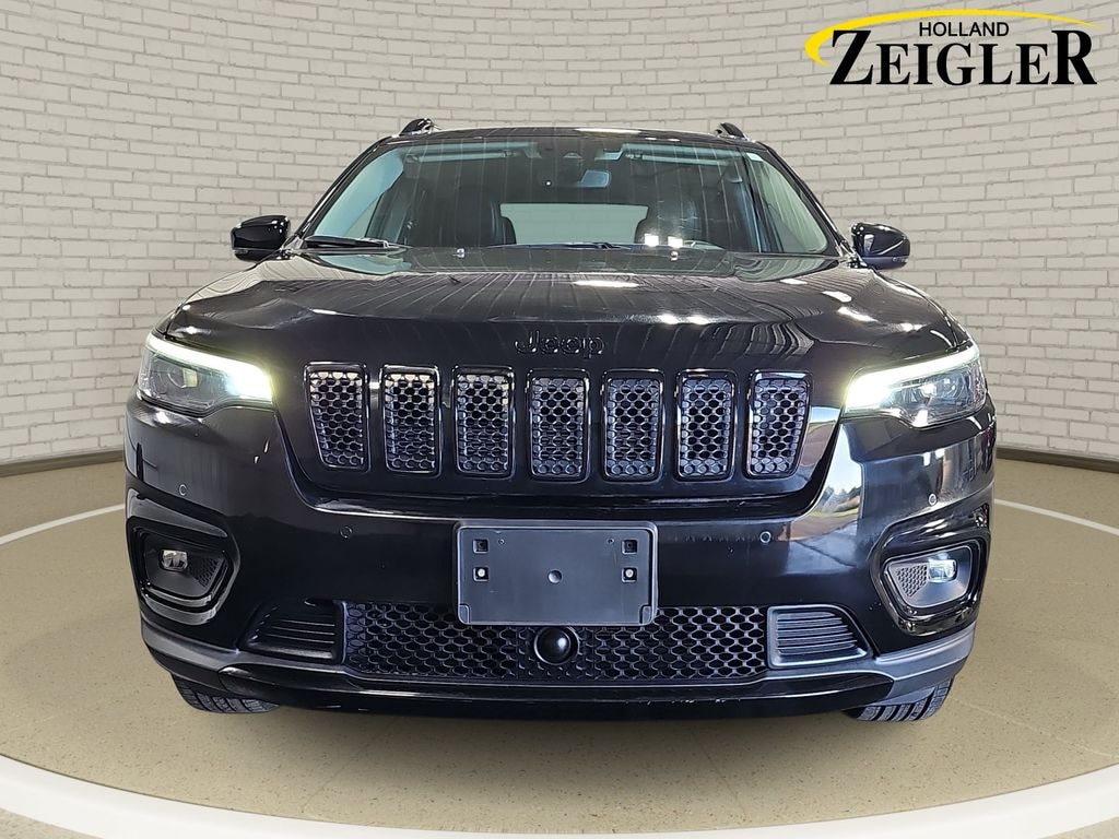 Used 2023 Jeep Cherokee Altitude SUV