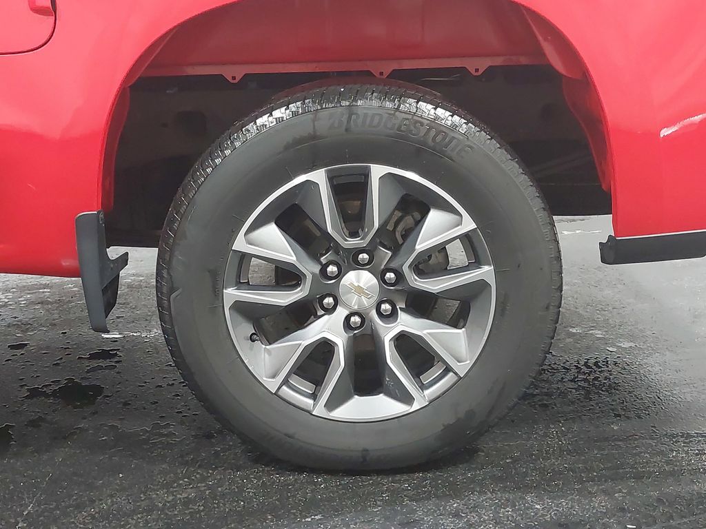 2023 CHEVROLET SILVERADO - Image 33