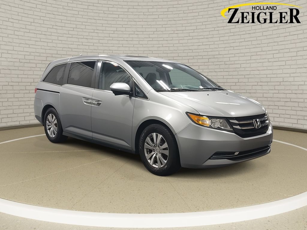 Used 2016 Honda Odyssey EX-L Minivan/Van