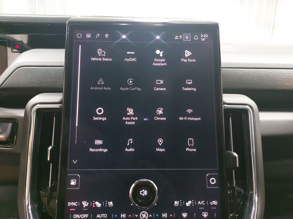 2026 GMC Yukon Denali - Photo 22
