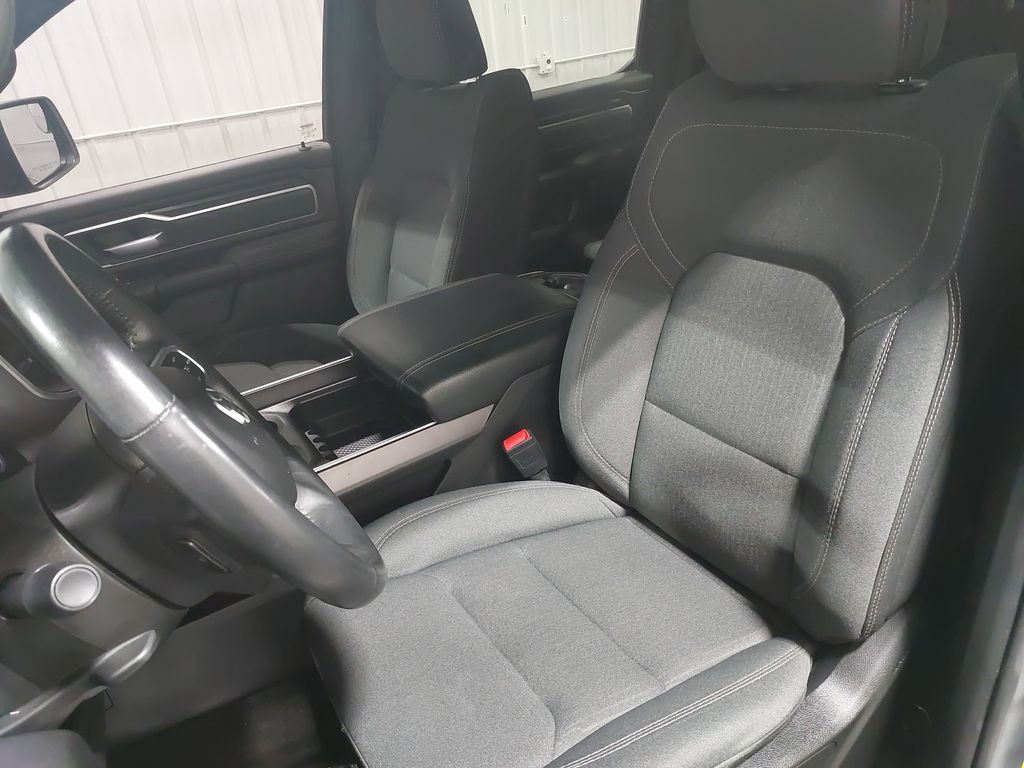 2022 RAM 1500 - Image 14