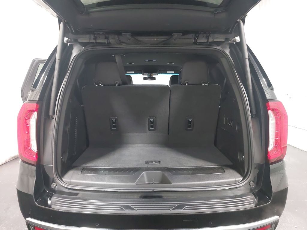2022 GMC YUKON - Image 14
