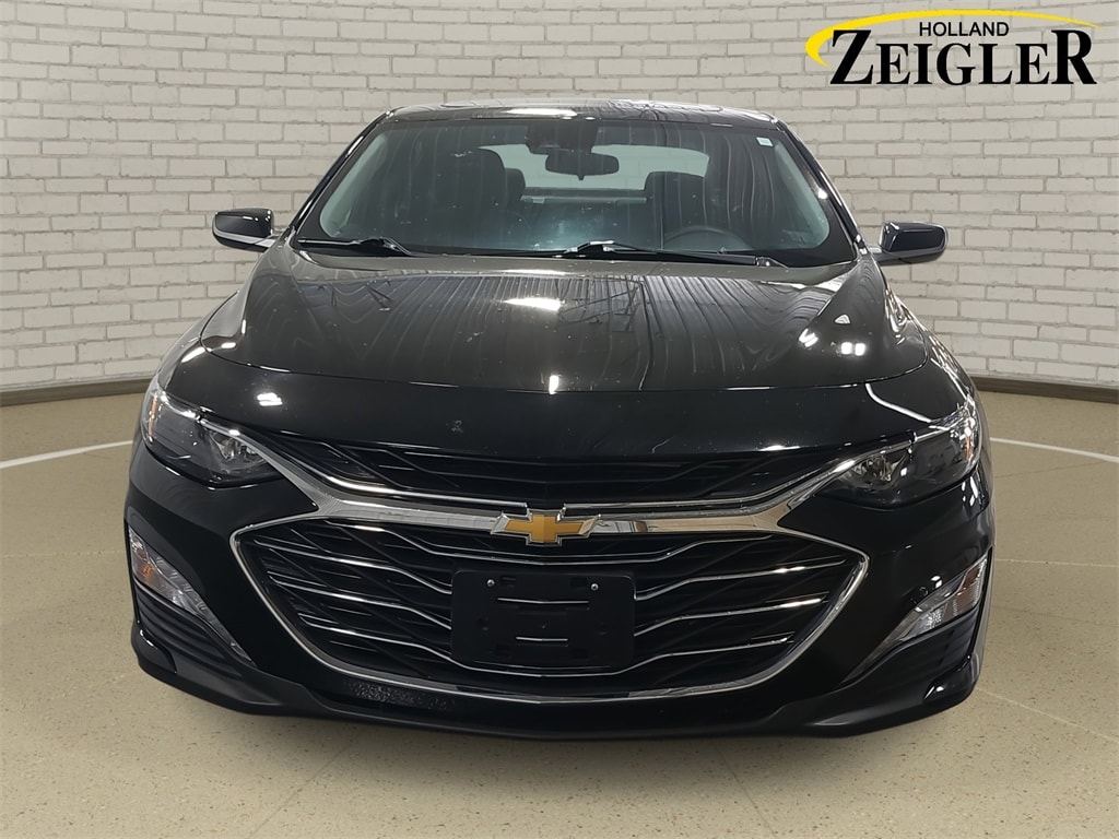 Used 2024 Chevrolet Malibu 1LT with VIN 1G1ZD5ST9RF205190 for sale in Holland, MI