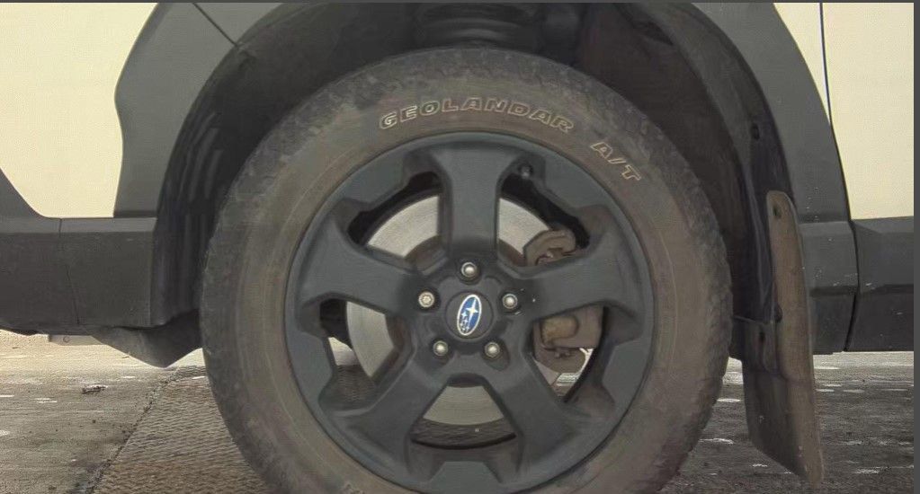 2024 SUBARU FORESTER - Image 9