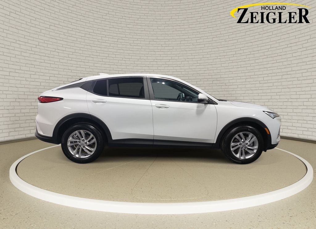 Used 2025 Buick Envista Preferred SUV