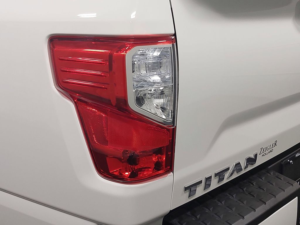 2024 NISSAN TITAN - Image 34