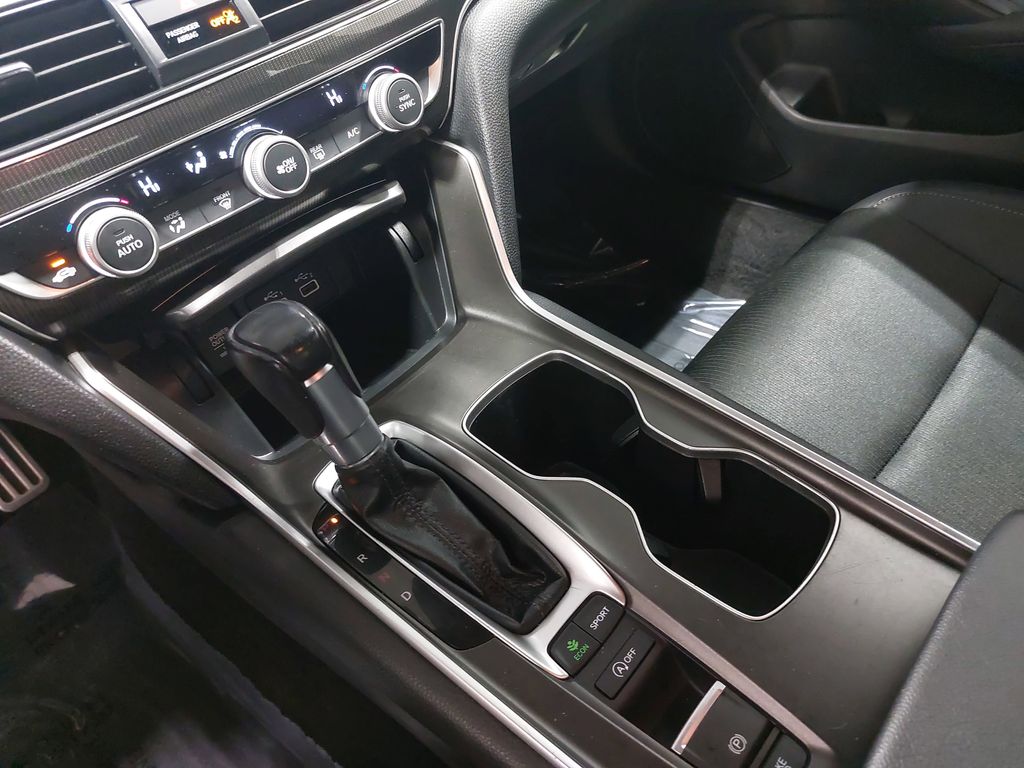 2022 HONDA ACCORD - Image 24