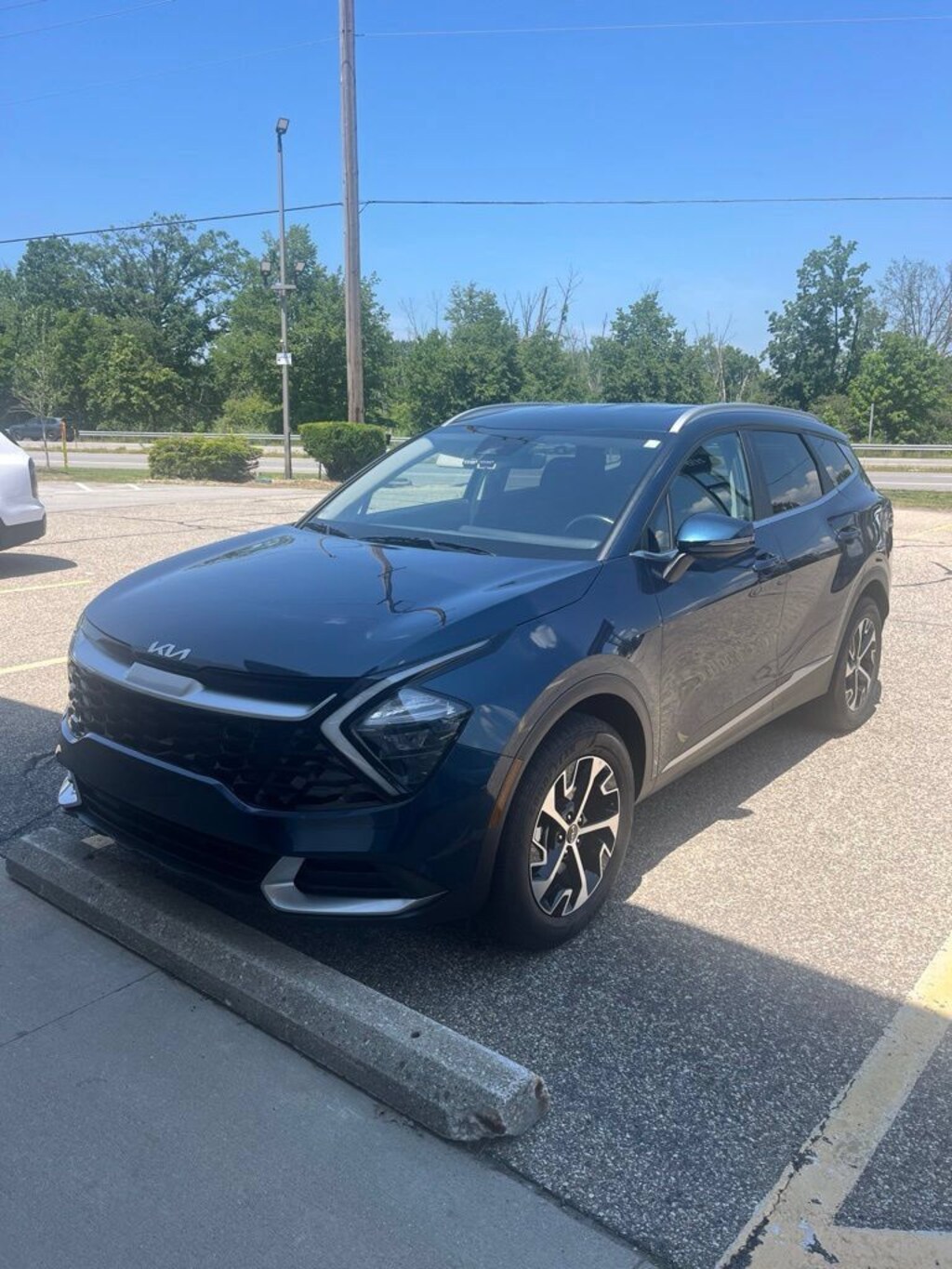 Certified 2023 Kia Sportage Hybrid EX SUV