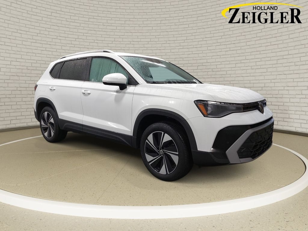 Used 2025 Volkswagen Taos 1.5T SE SUV