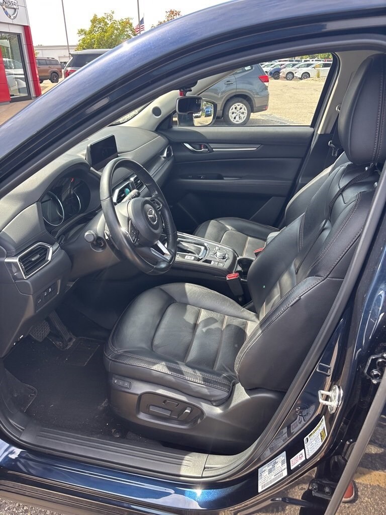 2020 Mazda CX-5 Grand Touring photo 2