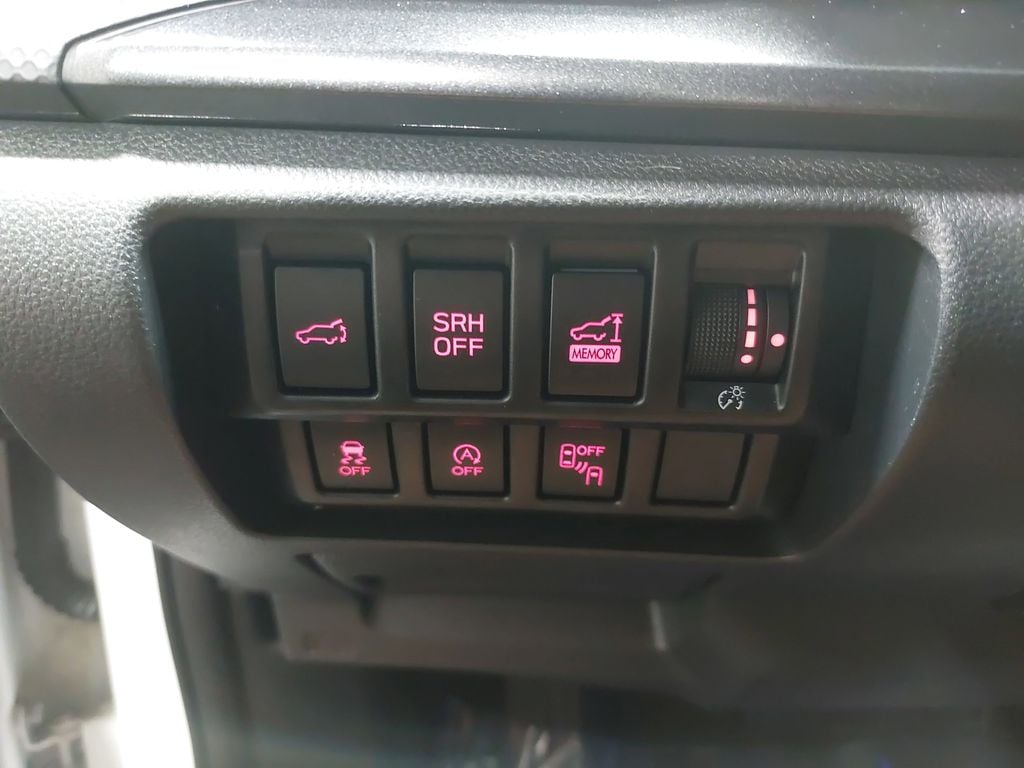 2024 SUBARU FORESTER - Image 27