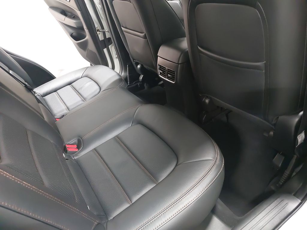 2022 MAZDA CX-5 - Image 11