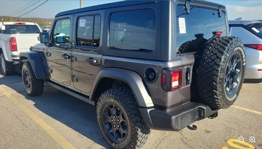 2023 Jeep Wrangler Willys photo 2