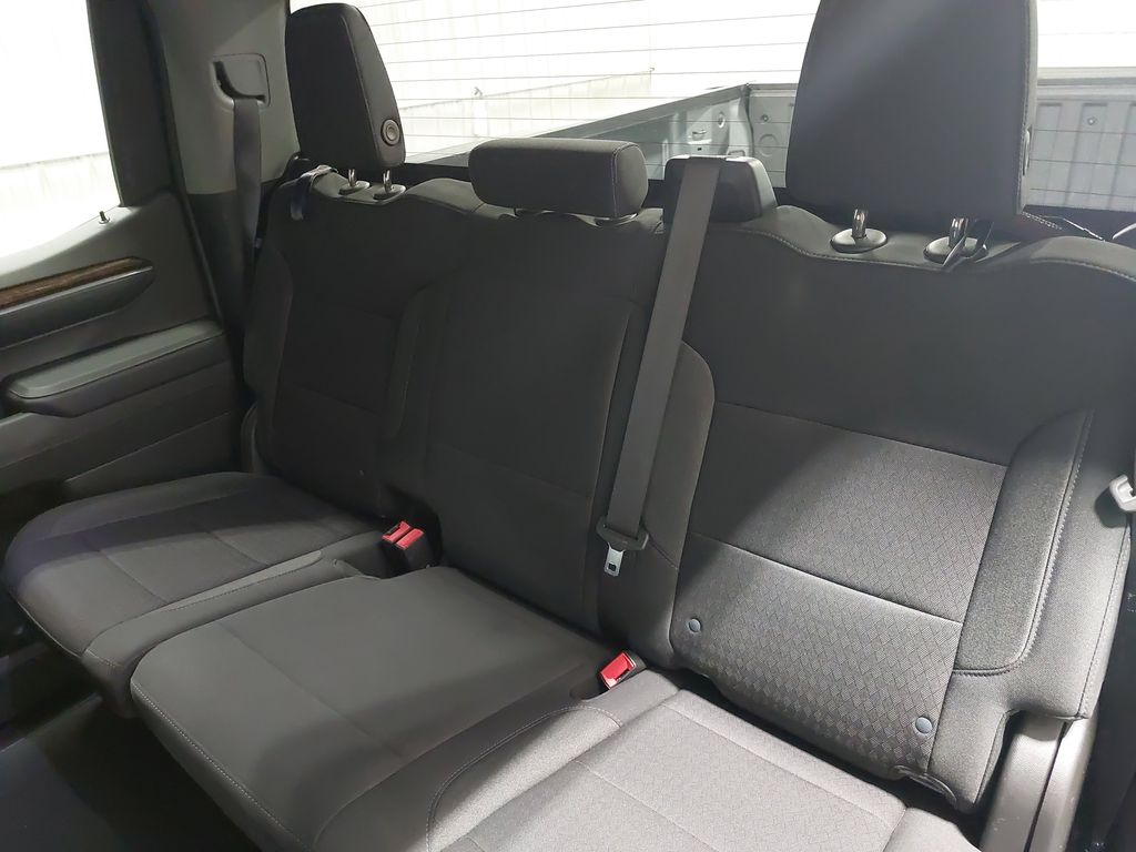 2024 GMC SIERRA - Image 13