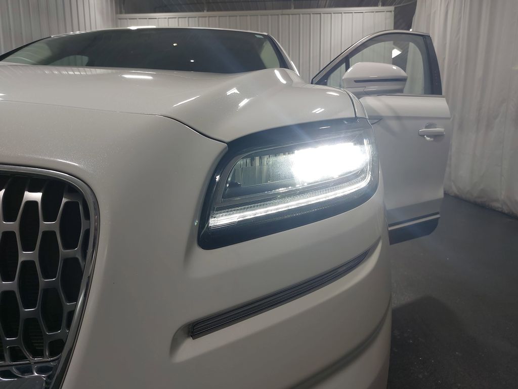2023 LINCOLN NAUTILUS - Image 31