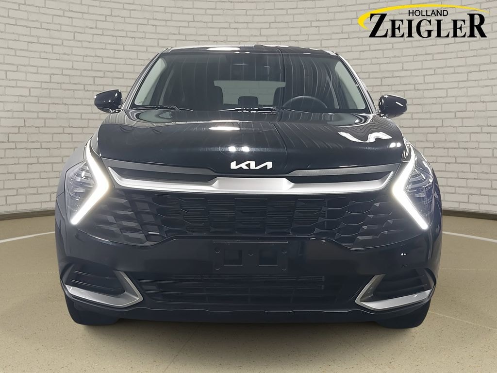 Certified 2025 Kia Sportage LX SUV