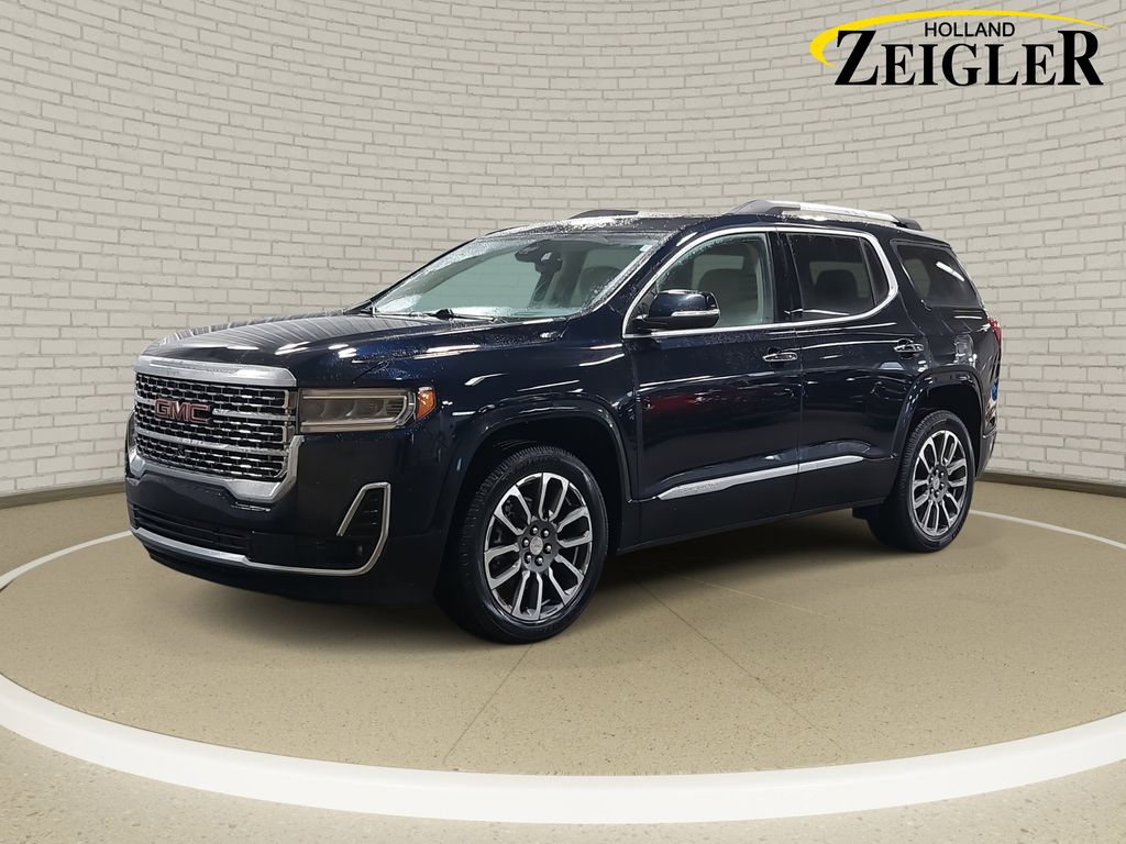 2022 GMC Acadia Denali's photo