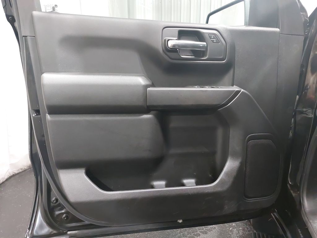 2024 CHEVROLET SILVERADO - Image 27